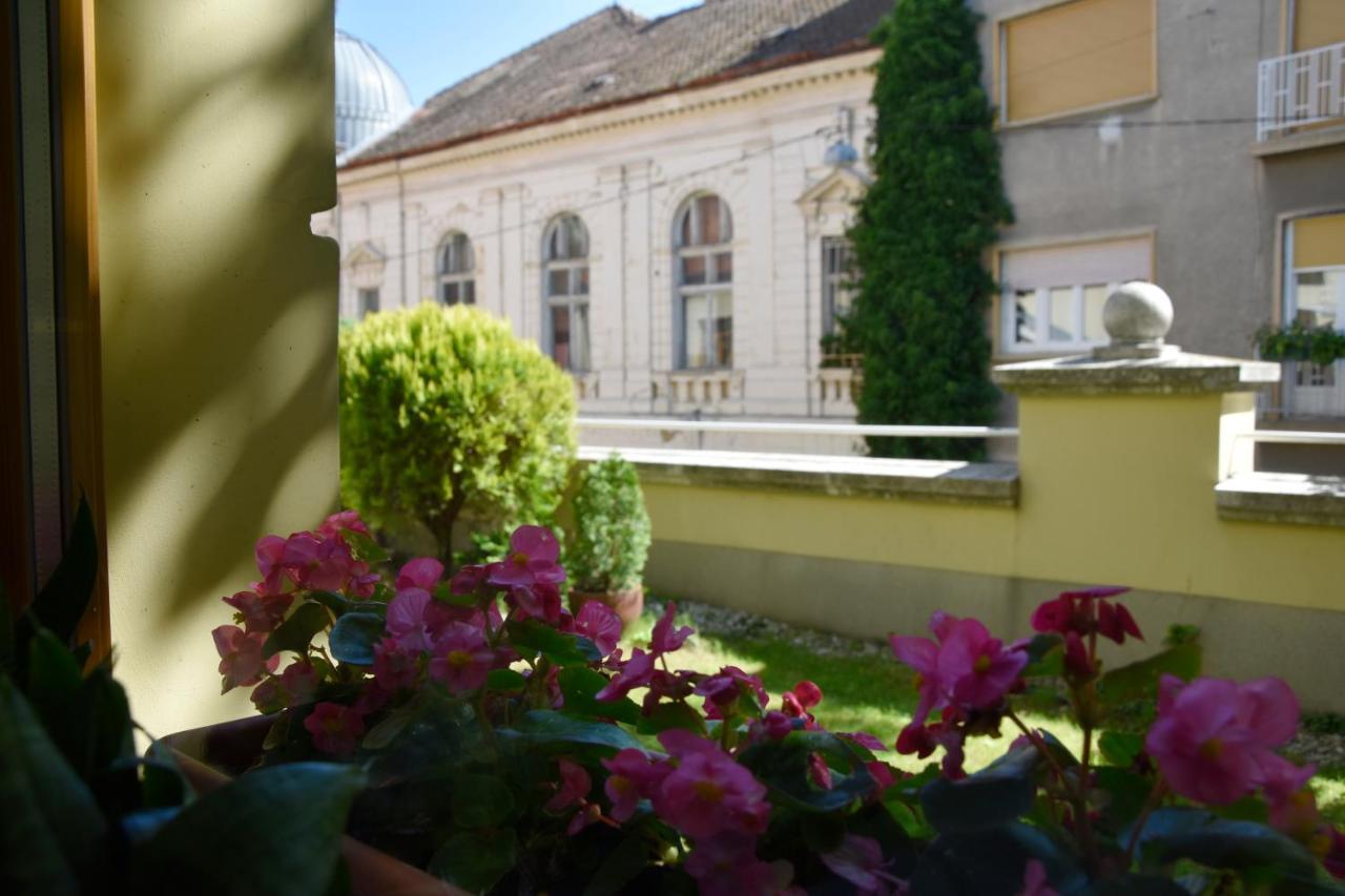 Stm3 Apartman Pecs Exterior photo
